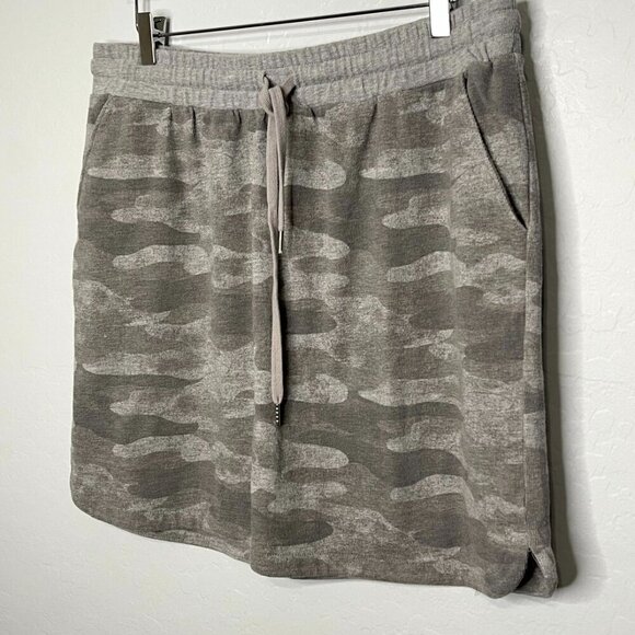 Maurices Gray Camo French Terry Pocketed Mini Skirt XXL - Picture 3 of 6